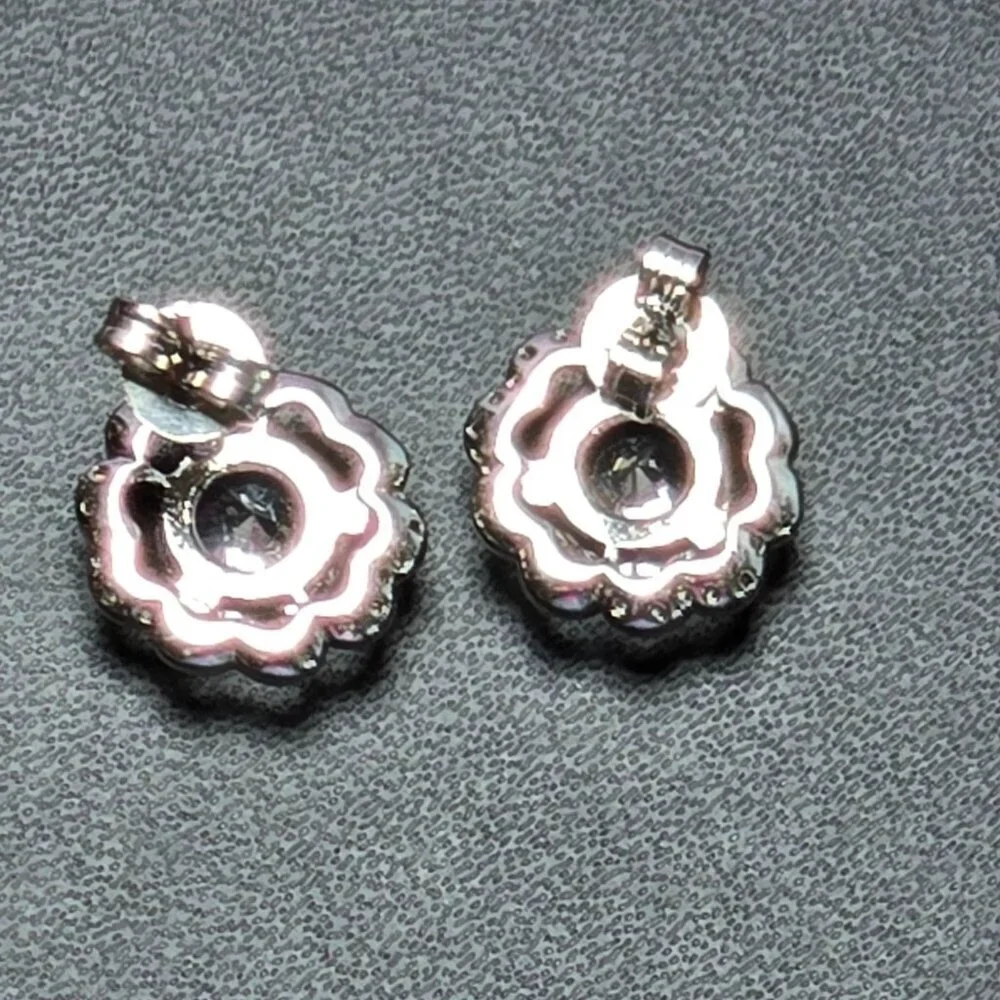 Sparkling‎ Silver Flower Stud Earrings With Cubic Zirconia (NWOT)